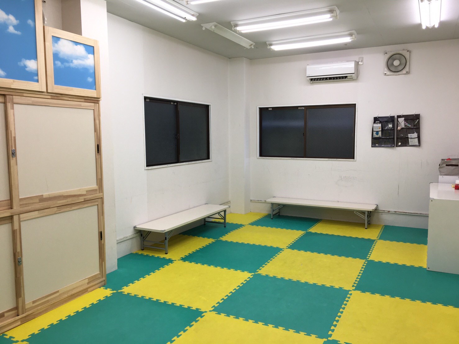 障がい児総合支援　ウキウキはなさく／児童発達支援・放課後等デイサービス／就労継続支援B型／短期入所（ショートステイ）／兵庫 宝塚 山本丸橋　伊丹 中野西 中野東 荻野西　尼崎 南塚口 東園田　池田