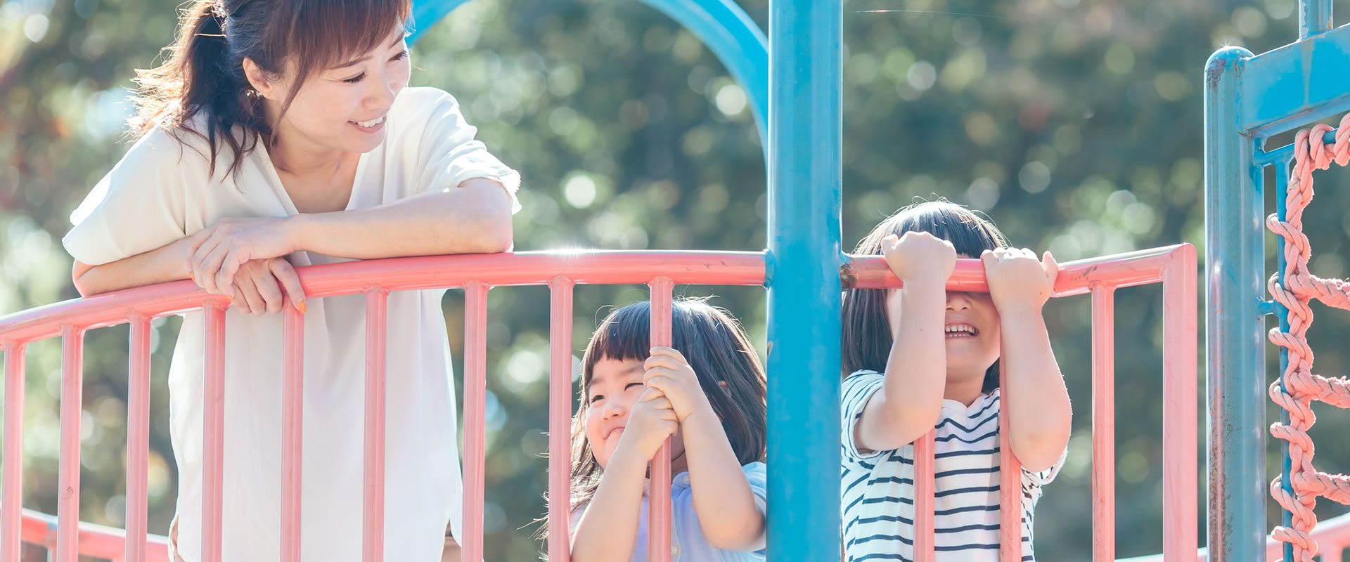 障がい児総合支援　ウキウキはなさく／児童発達支援・放課後等デイサービス／就労継続支援B型／短期入所（ショートステイ）／兵庫 宝塚 山本丸橋　伊丹 中野西 中野東 荻野西　尼崎 南塚口 東園田　池田